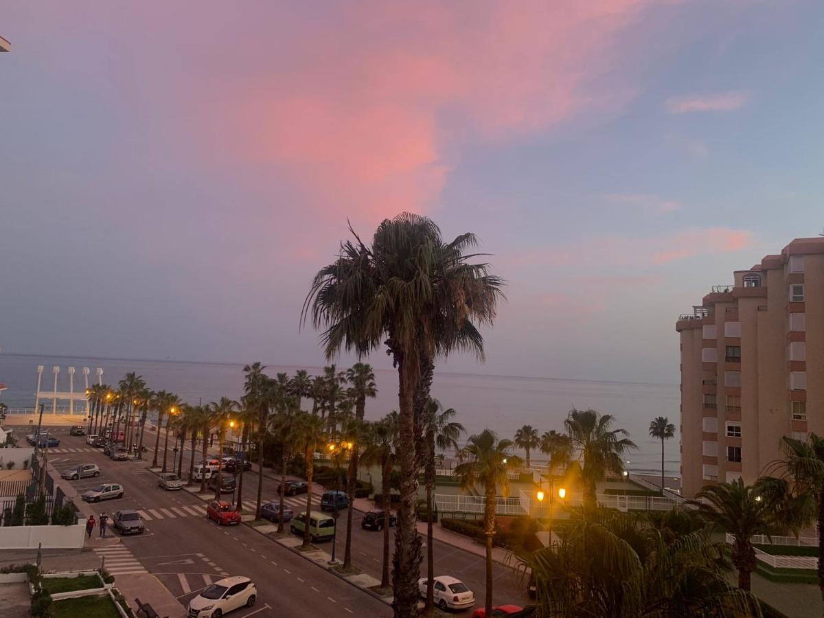 Beach Apartment El Faro Торокс Екстериор снимка