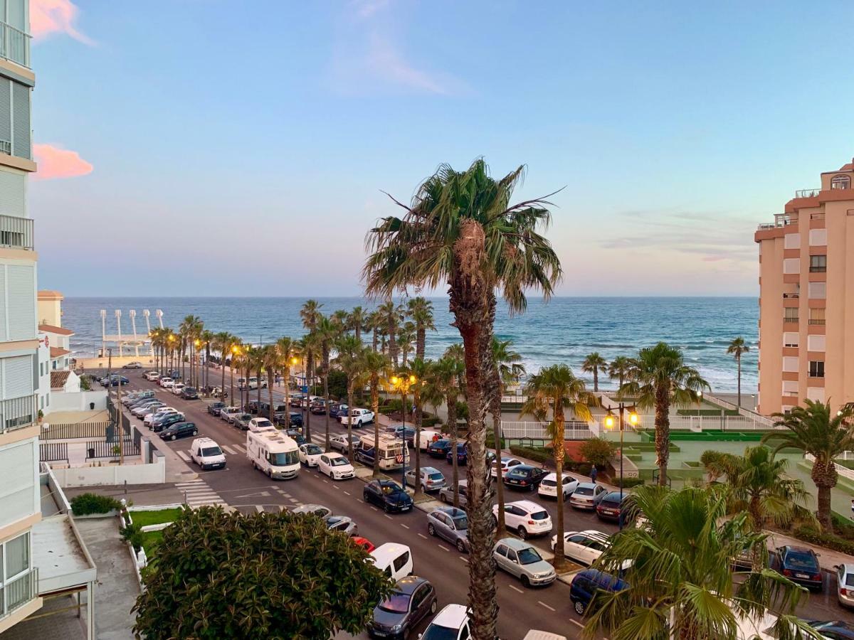 Beach Apartment El Faro Торокс Екстериор снимка