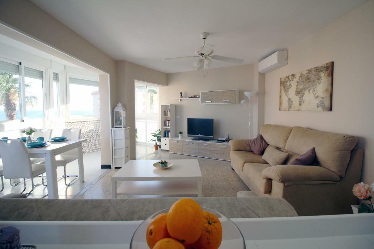 Beach Apartment El Faro Торокс Екстериор снимка