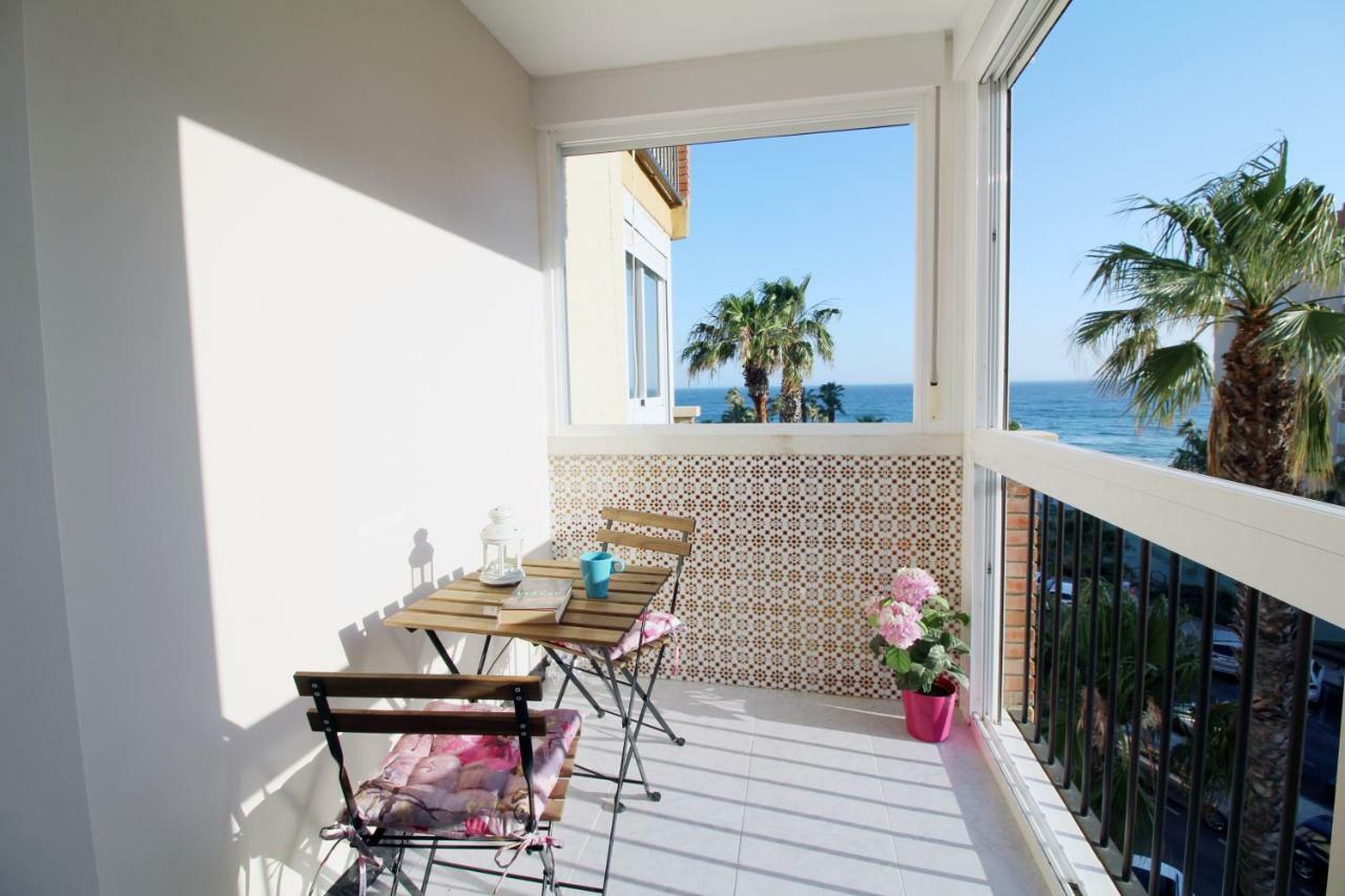 Beach Apartment El Faro Торокс Екстериор снимка