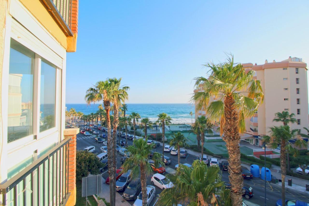Beach Apartment El Faro Торокс Екстериор снимка