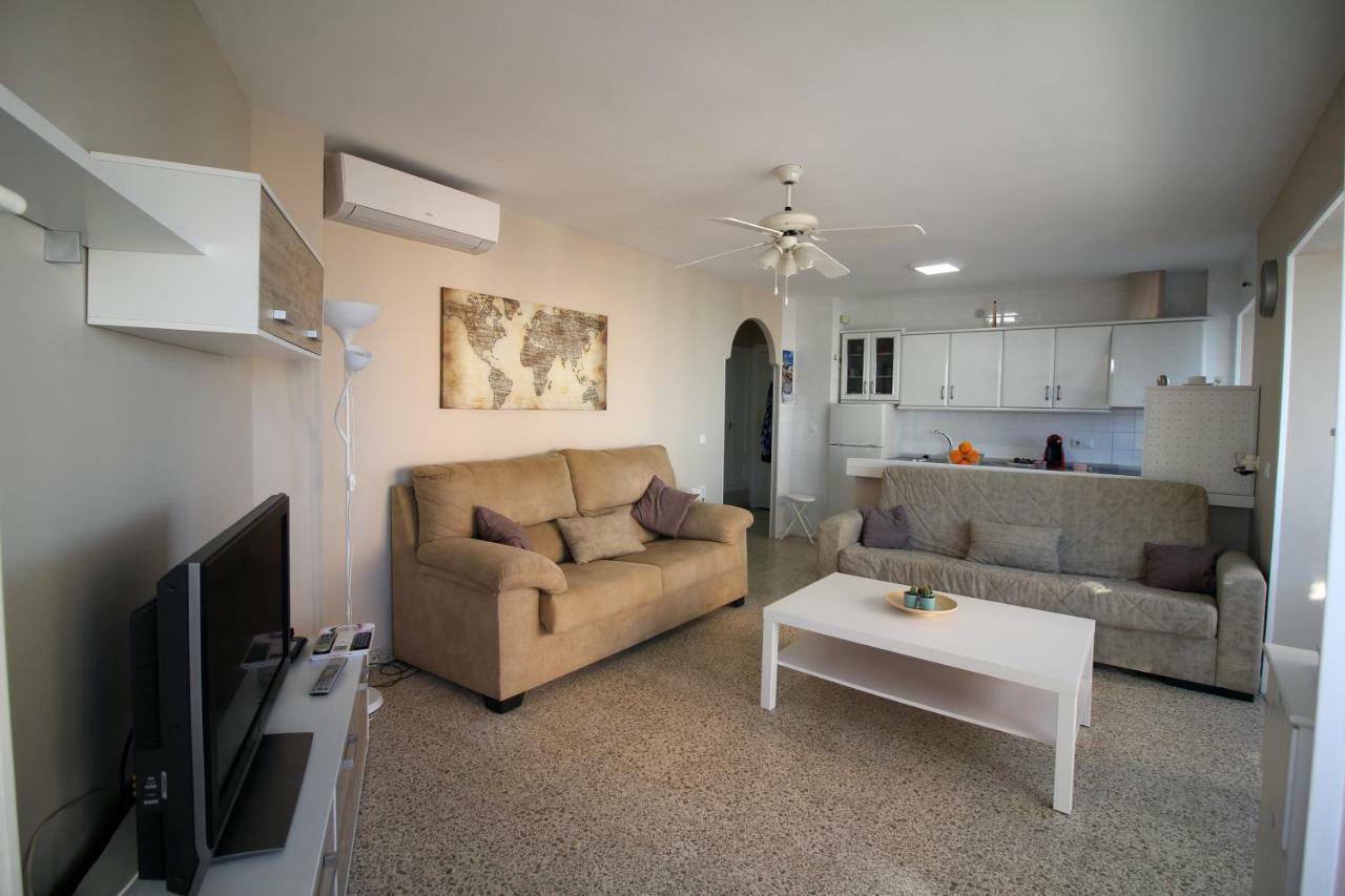 Beach Apartment El Faro Торокс Екстериор снимка